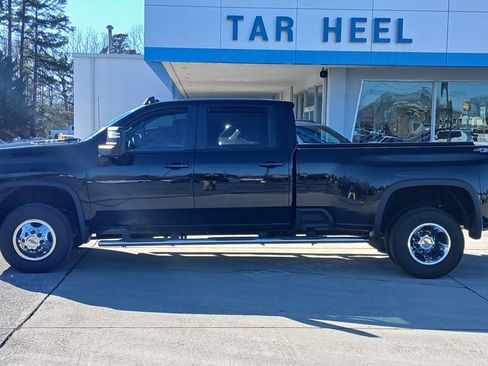 Used 2024 Chevrolet Silverado 3500 LT w/ LPO, Dark Essentials Package image 3