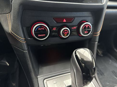 Used 2022 Subaru Crosstrek 2.0i Premium image 22