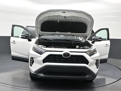 Used 2022 Toyota RAV4 LE FWD image 36
