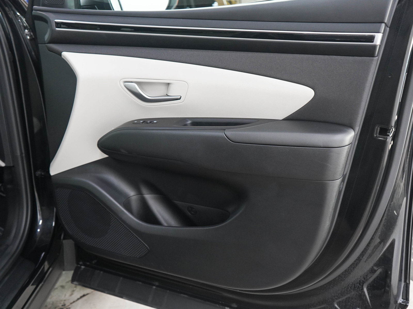 Used 2024 Hyundai Tucson SEL w/ Convenience Package AWD/4WD image 9