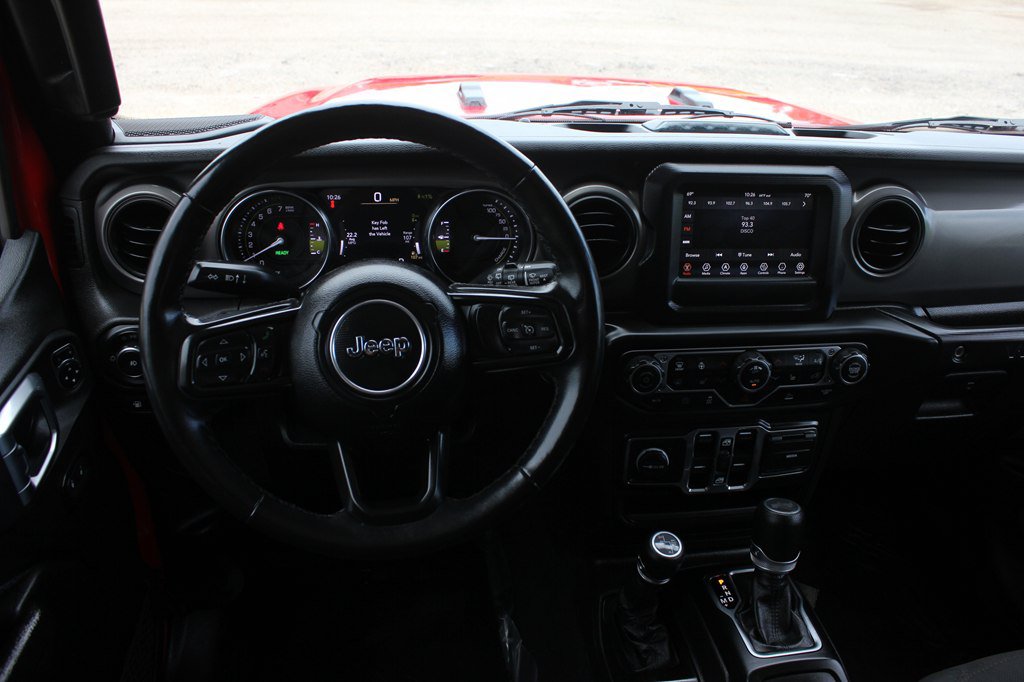 Used 2023 Jeep Wrangler Unlimited w/ Cold Weather Group AWD/4WD image 9
