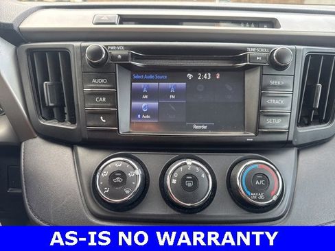 Used 2017 Toyota RAV4 LE image 6