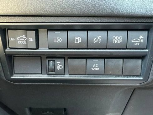 Used 2024 Toyota Tundra Limited w/ Power Package AWD/4WD image 36