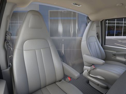 New 2025 Chevrolet Express 3500 image 48