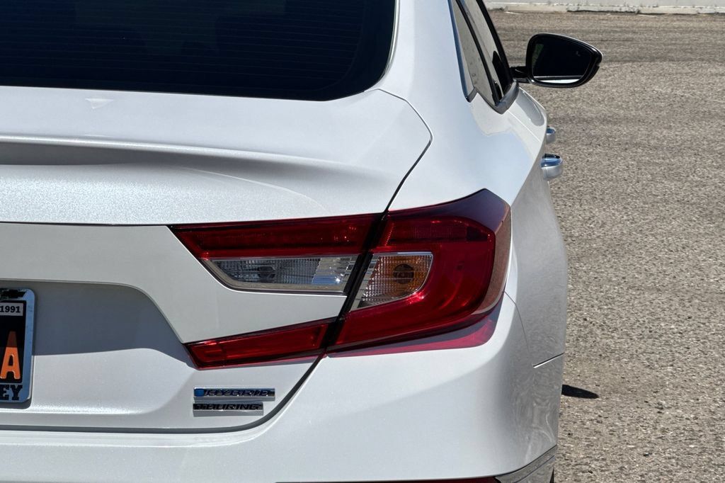 Used 2022 Honda Accord Touring image 33