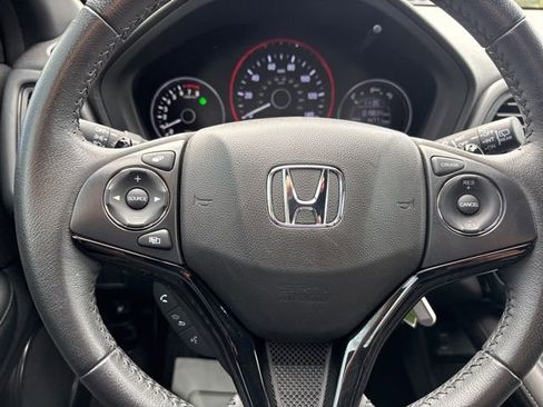 Used 2022 Honda HR-V Sport image 25