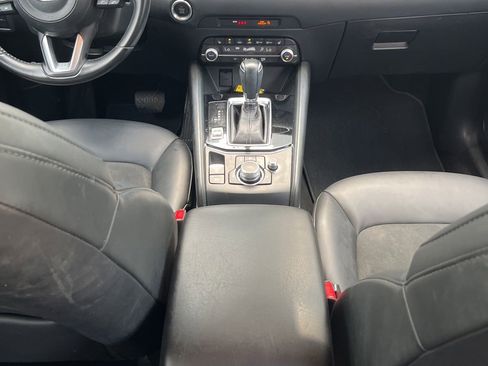 Used 2020 MAZDA CX-5 Touring FWD image 17