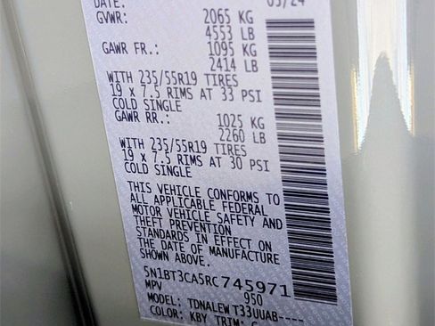 Used 2024 Nissan Rogue SL w/ SL Premium Package image 35