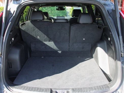 Used 2024 Honda CR-V Sport Touring image 8