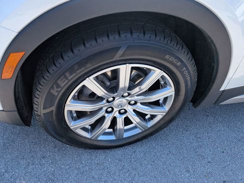 Used 2023 Cadillac XT4 Premium Luxury w/ Cold Weather Package FWD image 9