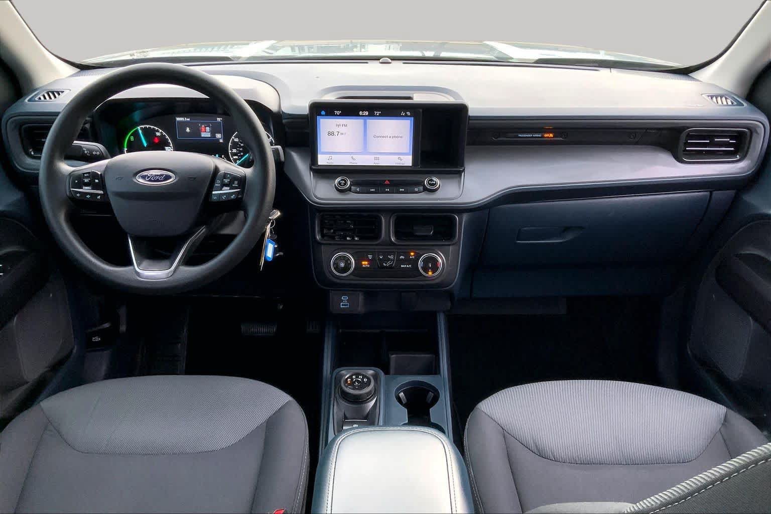 Used 2023 Ford Maverick XL FWD image 16