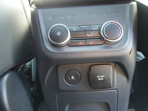 Used 2026 Ford Explorer Tremor w/ Tremor Ultimate Package AWD/4WD image 18