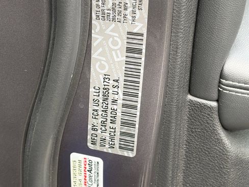 Used 2022 Jeep Grand Cherokee Altitude RWD image 11