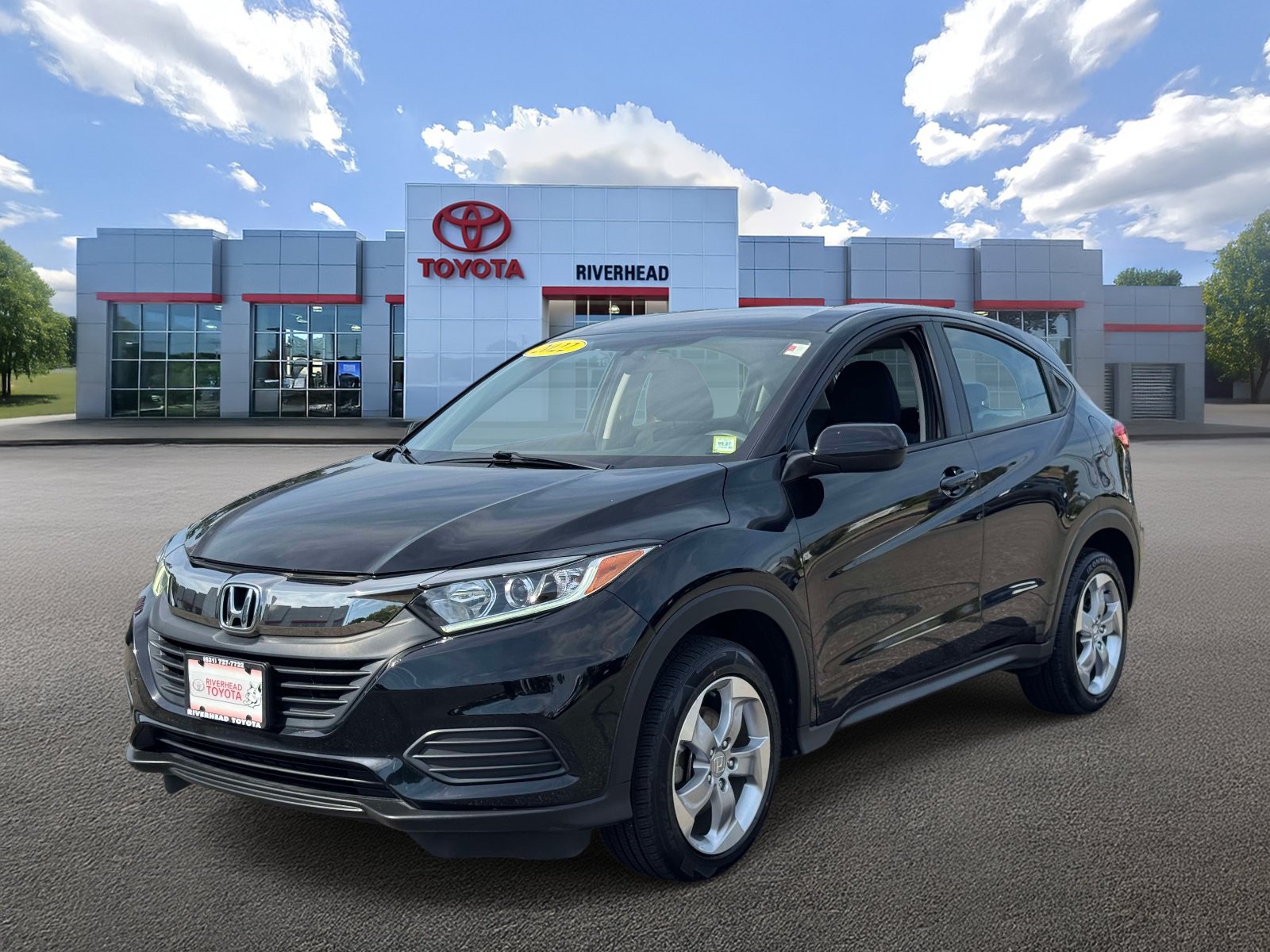 Used 2022 Honda HR-V LX image 1