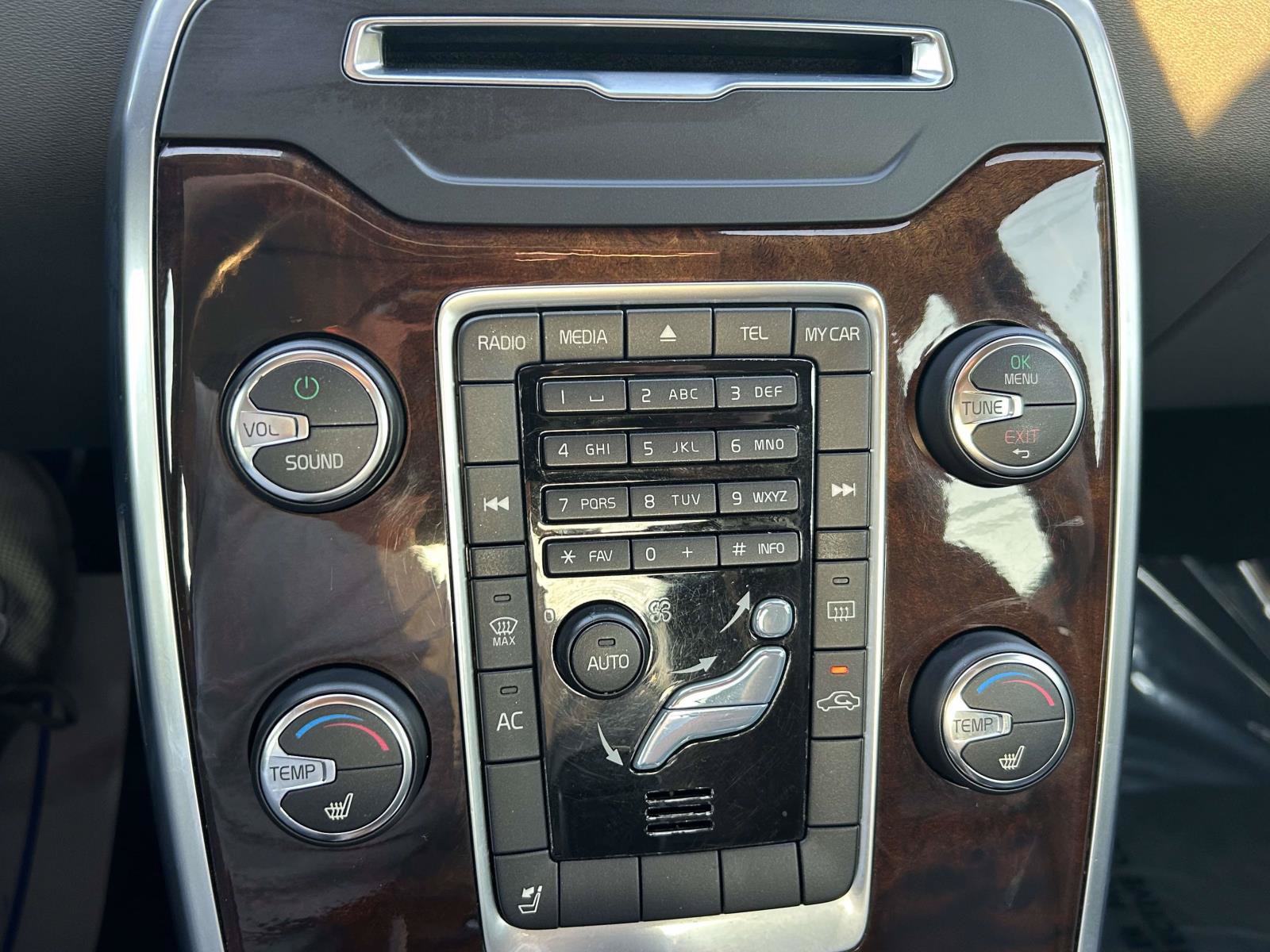 Used 2012 Volvo S80 3.2 FWD image 25