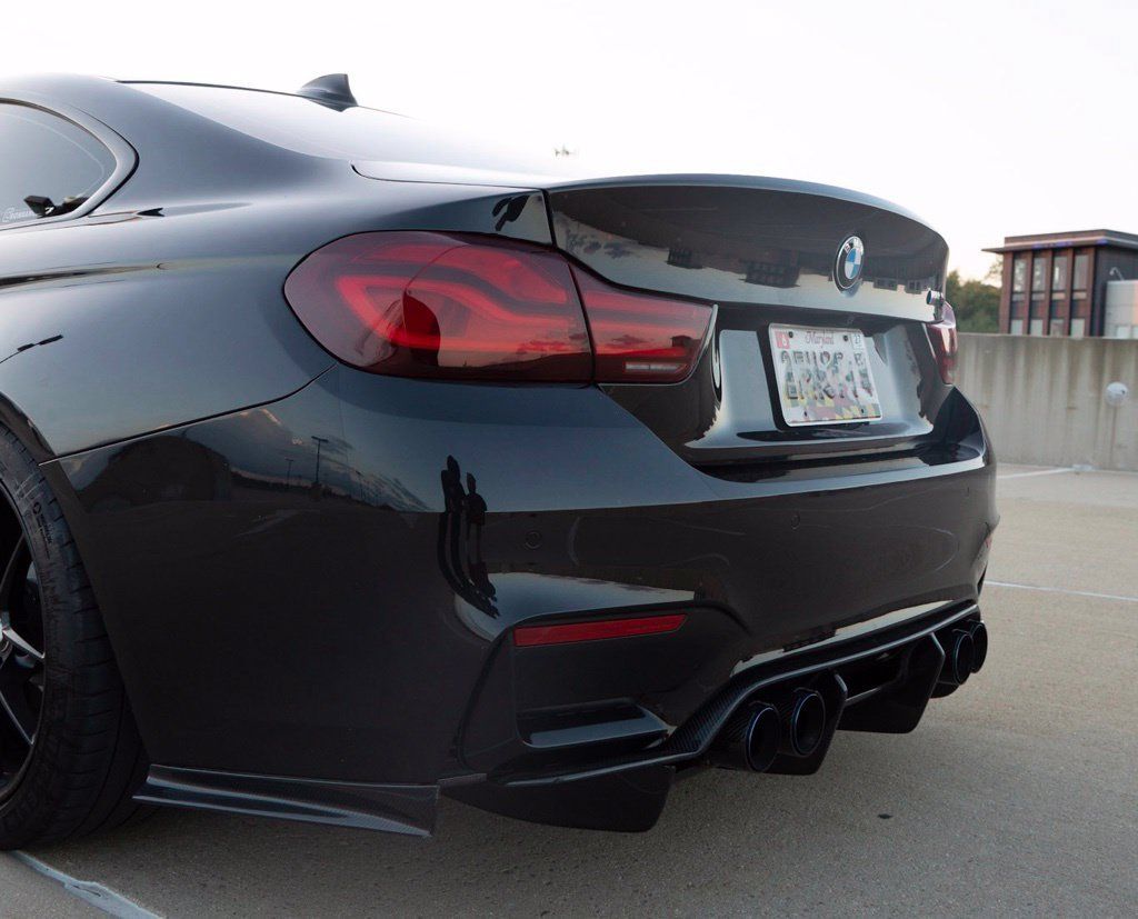 Used 2020 BMW M4 Coupe w/ Competition Package RWD image 12