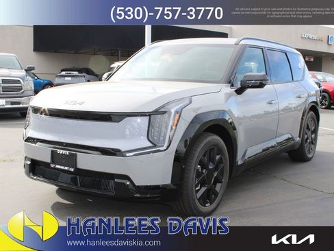 New 2026 Kia EV9 Land w/ Nightfall Edition Package image 3