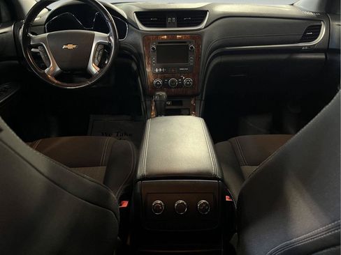 Used 2014 Chevrolet Traverse LT AWD/4WD image 17