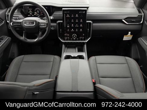 New 2026 GMC Acadia AT4 w/ LPO, Floor Liner Package AWD/4WD image 10