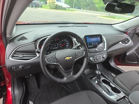 Used 2019 Chevrolet Malibu RS w/ LPO, Convenience Package 1 FWD image 18