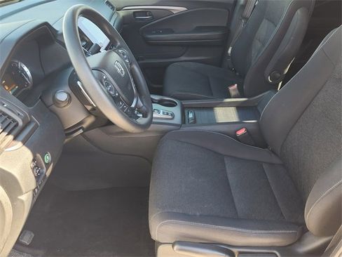 Certified 2021 Honda Ridgeline Sport image 11