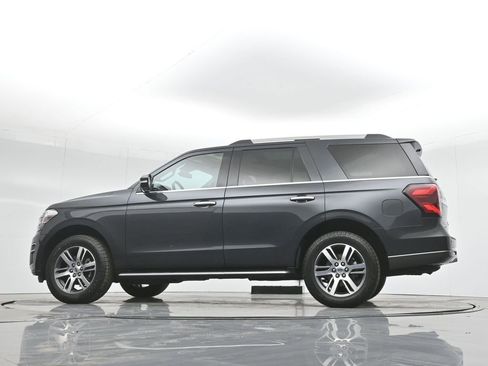 Used 2022 Ford Expedition Limited image 57