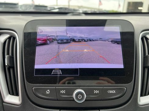 Used 2024 Chevrolet Malibu LT FWD image 27
