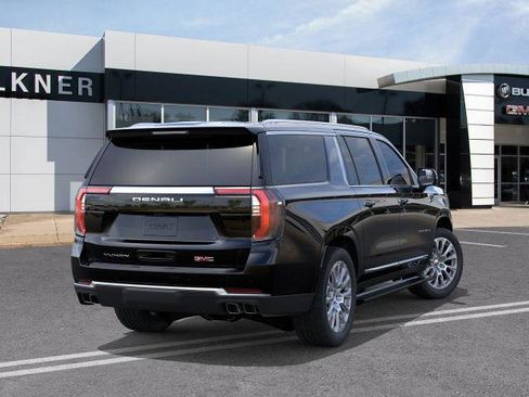 New 2026 GMC Yukon XL Denali image 4