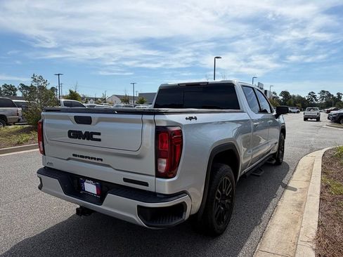 Used 2022 GMC Sierra 1500 Elevation w/ Preferred Package AWD/4WD image 17