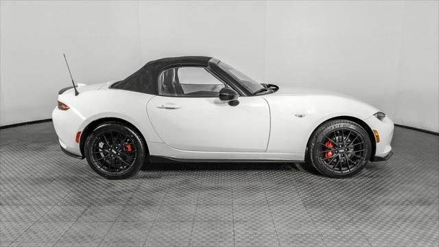 Used 2020 MAZDA MX-5 Miata Club w/ Brembo/BBS Recaro Package RWD image 32