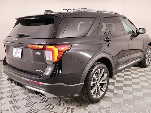 Used 2025 Ford Explorer Platinum w/ Ultimate Package image 23