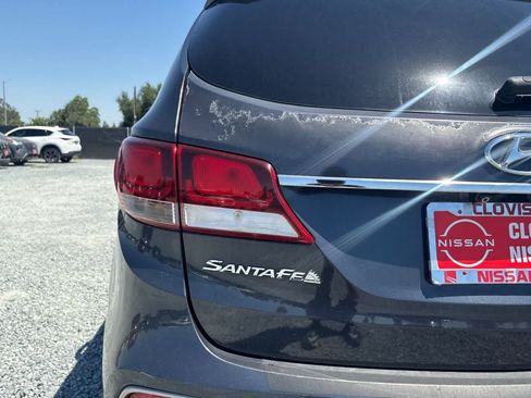 Used 2017 Hyundai Santa Fe SE w/ Cargo Package FWD image 13