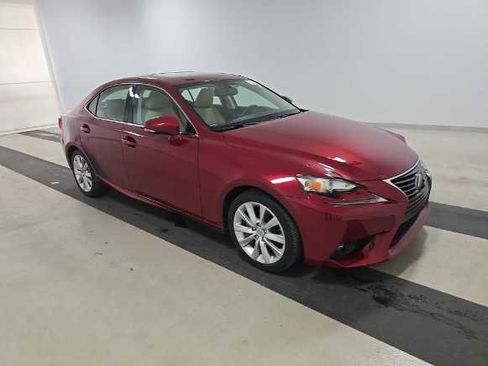 Used 2015 Lexus IS 250 RWD image 3