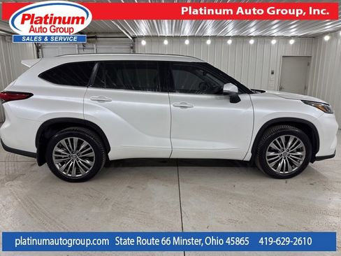 Used 2022 Toyota Highlander Platinum image 6