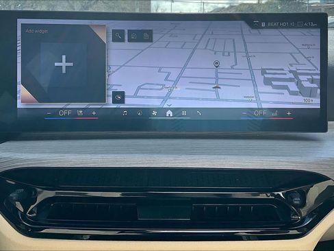 Used 2025 BMW 330i Sedan w/ Convenience Package image 18