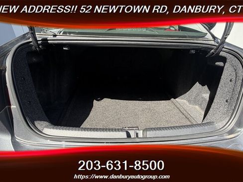 Used 2016 Volkswagen Jetta Sport FWD image 23