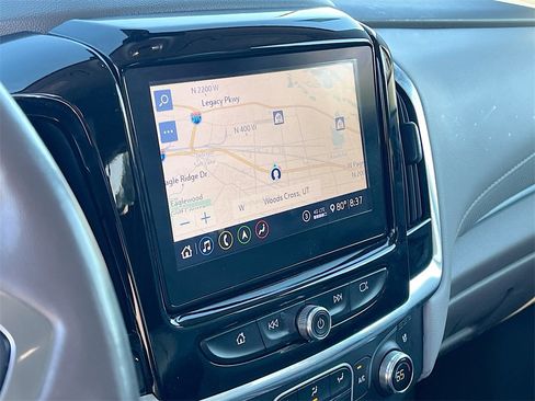 Used 2020 Chevrolet Traverse Premier image 13