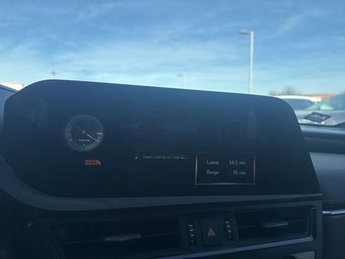 Used 2022 Lexus ES 350 w/ Premium Package image 11