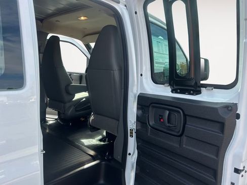 New 2025 Chevrolet Express 2500 Work Van w/ Driver Convenience Package image 19