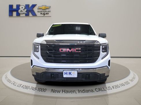 Used 2023 GMC Sierra 1500 Pro w/ Pro Value Package AWD/4WD image 2