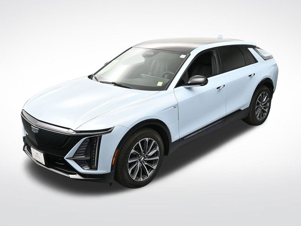 Used 2025 Cadillac Lyriq Sport AWD/4WD image 16