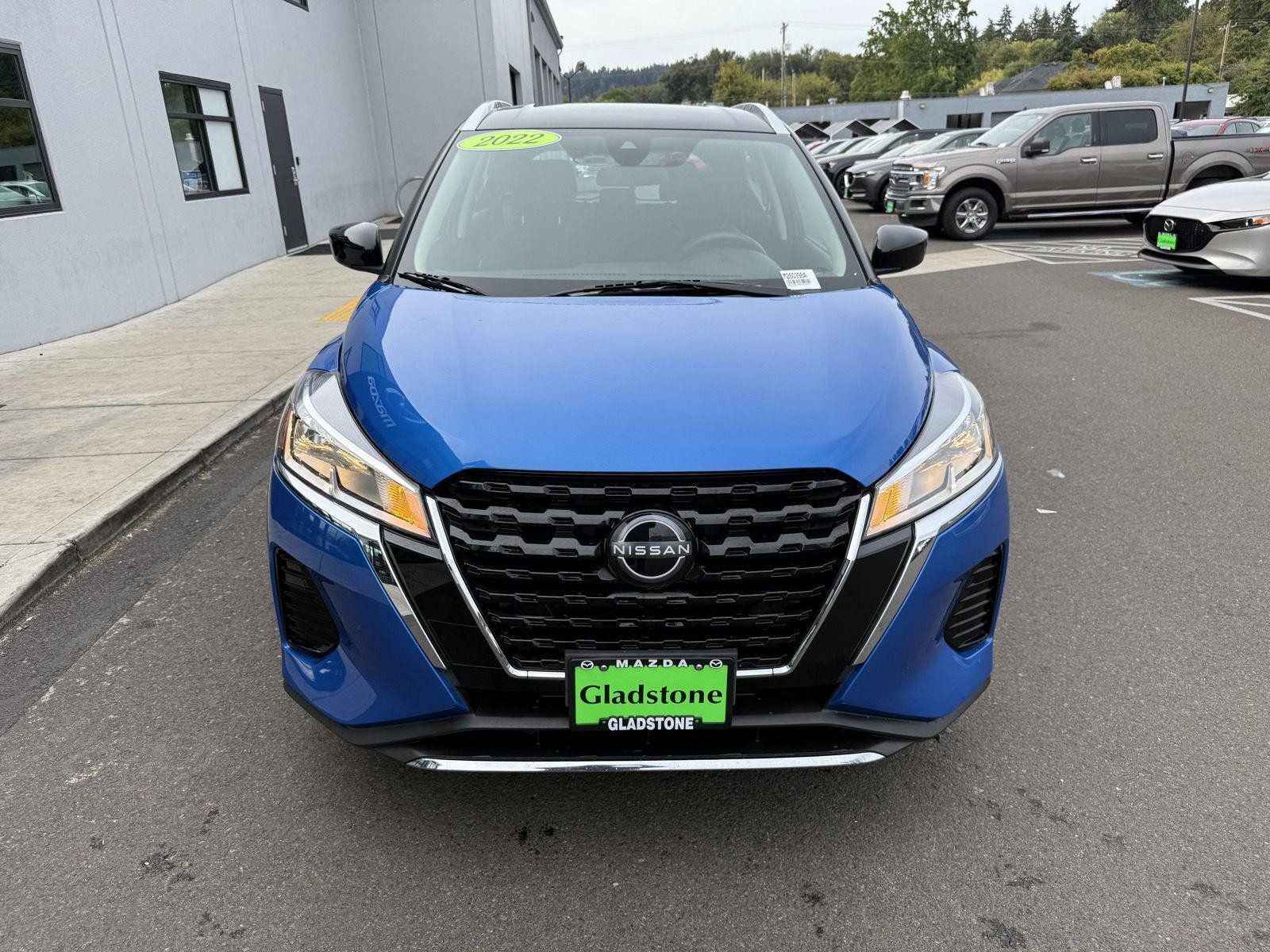 Used 2022 Nissan Kicks SV FWD image 9