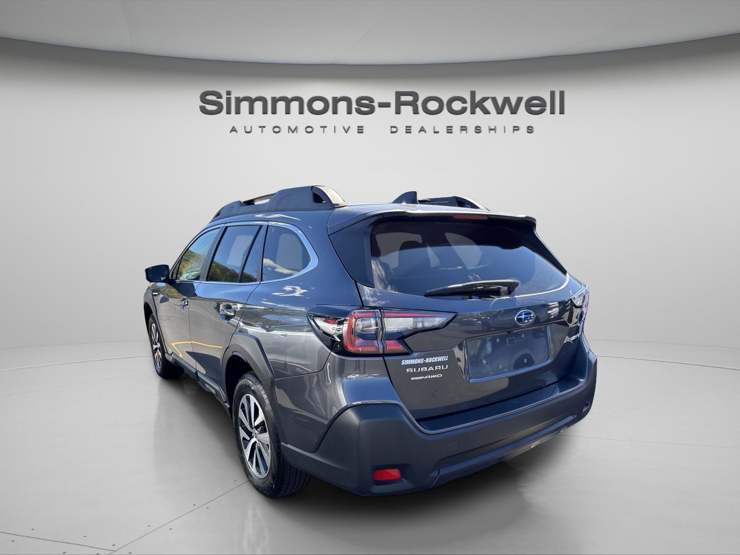 Used 2025 Subaru Outback Premium AWD/4WD image 2