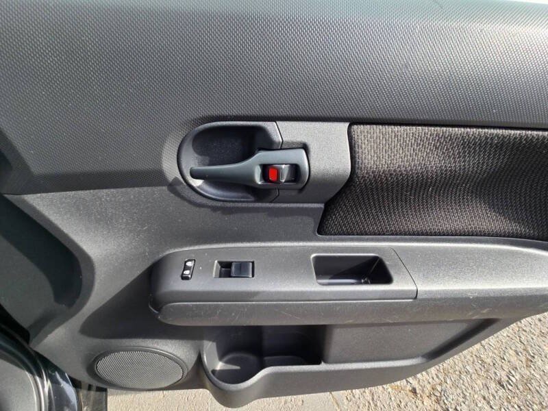 Used 2008 Scion xB FWD image 20