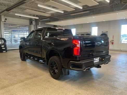 Used 2021 Chevrolet Silverado 1500 LT Trail Boss w/ Convenience Package II AWD/4WD image 10