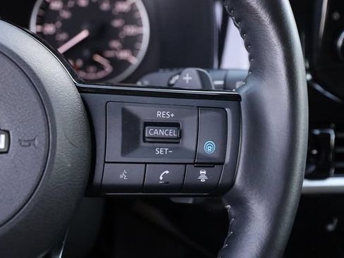 Certified 2025 Nissan Pathfinder SL w/ Black Appearance Package AWD/4WD image 14