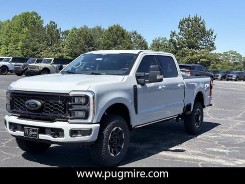 New 2026 Ford F250 Lariat w/ Tremor Off-Road Package AWD/4WD image 3