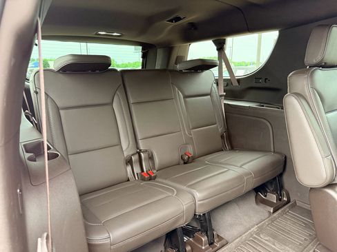 Used 2021 GMC Yukon XL Denali RWD image 29