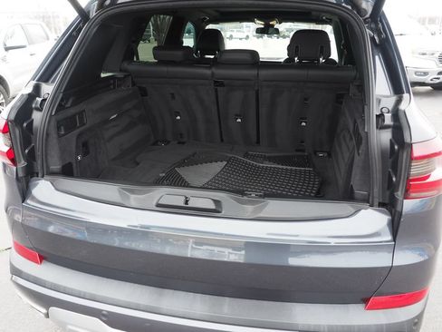 Used 2019 BMW X5 xDrive40i w/ Convenience Package AWD/4WD image 18