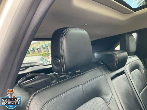 Used 2020 Ford Escape Titanium AWD/4WD image 51